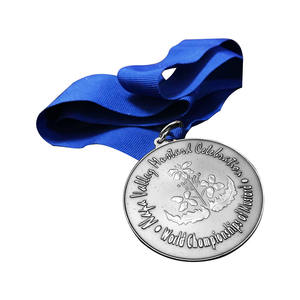 Medalla de bronce bañada en oro de la Liga Deportiva del Valle de Santa Clara con diseño de corredor en relieve para recuerdos de eventos deportivos - Product Image 6