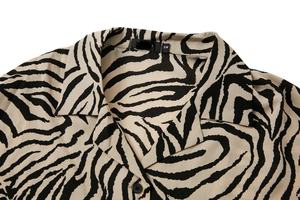 Blusa Ecológica de Algodón Satinado con Estampado de Cebra para Mujer, Cuello en V, Manga Larga, Corte Holgado, Tallas Grandes, Ropa de Verano 2026 - Product Image 6