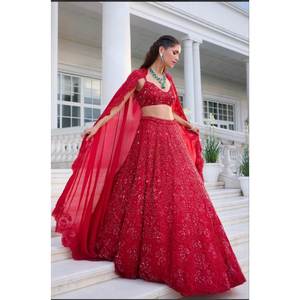 Designer traditionnel chinois Lehenga Choli beau travail de broderie - Product Image 3
