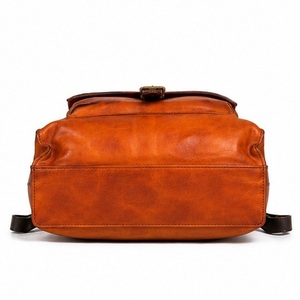 Mochila Vintage de Cuero Suave con Parte Superior Enrollable, Estilo Rugby, Bandolera Casual para Viajes, con Dos Correas, Alta Calidad, 20-39L, para Halloween y Navidad - Product Image 6