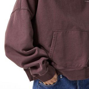 Hoodie de haute qualité style streetwear effet délavé, avec capuche confortable, poignets côtelés et construction durable pour toutes les saisons - Product Image 6