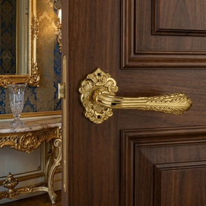 Poignée de porte extérieure moderne en laiton de luxe Valencourt 5 pouces |   Poignée à levier sculptée en feuille de style européen classique et durable pour porte principale d'hôtel - Product Image 2