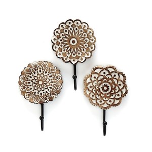 Décoration murale traditionnelle en mandala rond en bois de manguier blanc artisanal - Sculpté à la main 40x40 cm Vente en gros par Aqudus Saleem - Product Image 3