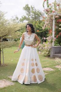 Lehenga évasé en soie romaine de qualité supérieure avec tissage Zari à grands cercles, travail de dentelle miroir, Choli prêt-à-porter, exportateur de mode féminine - Product Image 6