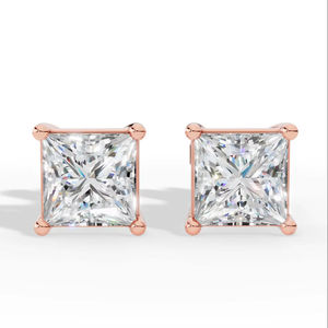 Boucles d'oreilles clous de luxe en or 10K avec diamant de laboratoire taille princesse solitaire à quatre griffes, bijoux raffinés pour mariée et anniversaire - Product Image 1