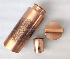 Botella de Agua de Cobre de la Mejor Calidad para Acampar al Aire Libre y Fiestas, Ecológica con Tapa, de Exportador Indio - Product Image 4