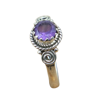 Bague en argent sterling 925 avec améthyste violette naturelle, design corde fait main |   Bijoux vintage bohèmes en pierres précieuses, cadeau de Noël pour femmes - Product Image 1