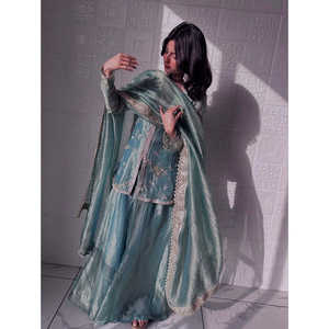 Designer Party Wear 2XL Top-Sharara y Dupatta Look elegante - Product Image 4