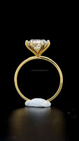 4 Carat 10mm Couleur Blanche Solitaire Taille Portugaise Moissanite Diamant Bague Pierre Or 18 Carats Matériau Moissanite Bague Femme