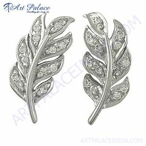 Pendientes con forma de pluma y diamantes de imitación de cristal, plata 925, diseño clásico para mujer, uso diario - Product Image 2