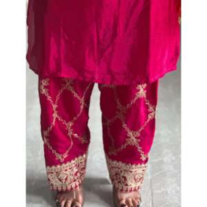 Ropa de fiesta de diseñador para mujer, parte inferior superior y hermoso conjunto Dupatta - Product Image 1