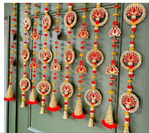Décoration murale bohème en fibres végétales avec pompons et motif lotus pour la décoration intérieure d'entrée pour Diwali, forme de fleur multicolore - Product Image 4