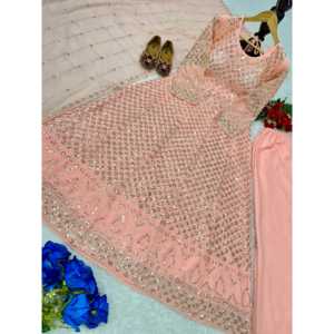 Vestido de Noche de Diseñador Nayra Kurti con Plazzo y Dupatta para Fiestas - Product Image 2