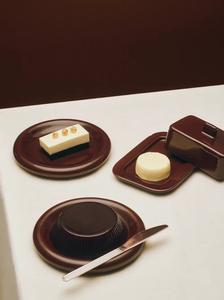 Beurrier élégant avec couvercle à poignée surélevée, plateau profond, finition brillante, rangement durable pour beurre de cuisine, pour une saveur fraîche - Product Image 3