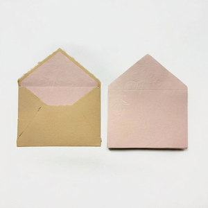 Invitations élégantes en papier deckle avec gaufrage à sec et impression à chaud, parfaites pour les mariages, les célébrations et les événements prestigieux. - Product Image 1