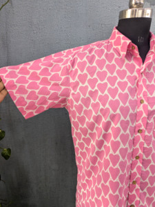 <b>Men's</b> Short Sleeve <b>Pink</b> Heart Print Casual <b>Shirt</b> Turn-down Collar Breathable Cotton Summer Style - Product Image 6