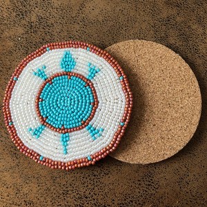 Ensemble de 6 sous-verres perlés faits à la main, tapis de bar réutilisables, accessoires classiques pour boissons, pour usage domestique - Product Image 3