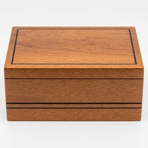 Estuche para Cigarros de Madera Natural de Alta Calidad, Diseñado para un Transporte Seguro y un Almacenamiento Duradero Durante Viajes y Uso Diario - Product Image 1