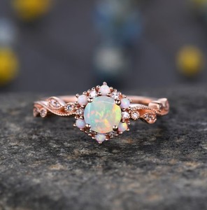Bague de fiançailles et d'anniversaire de luxe pour femme, en opale de feu éthiopienne naturelle, argent sterling 925, or rose, faite à la main - Product Image 5
