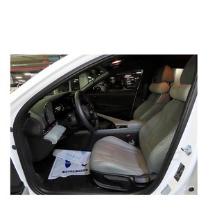 Hyundai Avante Modern 2025 con 17,735 km, Volante a la Izquierda, Asientos de Cuero, Cámara Trasera - Product Image 6