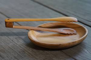 IDEAL BAMBOO Luxury Natural Bamboo Sustainable Kitchen Baking <b>Utensils</b> Long BBQ Tongs 20*2cm/7.8inches Strong Grip Cheese Fruits - Product Image 5