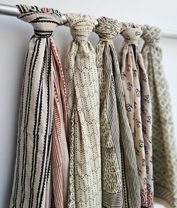 Sarong de plage bohème en gros, écharpe en coton faite à la main imprimée, vêtement d'été pour femme, paréo de plage en coton imprimé à la main - Product Image 1