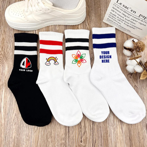 Chaussettes mi-mollet côtelées pour femmes, écologiques, antidérapantes, pour le yoga et usage quotidien, avec broderie de lettres, rayées, respirantes, à manchette rapide - Product Image 6