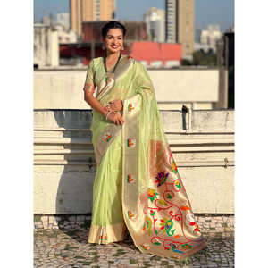 Sari élégant en soie Paithani tissée Zari, vert Pista, en organza, par Elite Weaves, idéal pour les soirées - Product Image 1