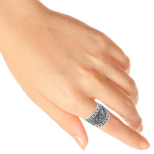 Handmade 925 Sterling Silver <b>Ring</b> Fine Quality Jewelry For <b>Women</b> Unisex Design IGI Certified <b>Thumb</b> <b>Ring</b> At Affordable Price - Product Image 3