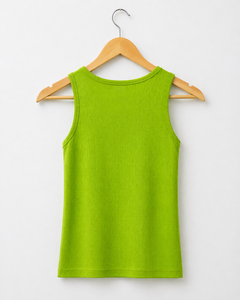 Camiseta sin mangas de algodón y poliéster con cuello redondo para mujer, estilo casual y deportivo. - Product Image 3