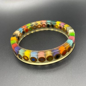 Bracelets en résine édition limitée, design spécial, couleur unie, vente en gros directe usine - Product Image 1