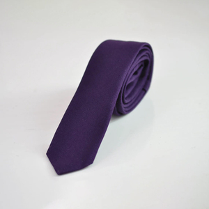 เนคไทผ้าไหมคุณภาพสูงขายส่ง ลายหลากหลาย ทอเรียบ สำหรับผู้ชาย เนคไทโพลีเอสเตอร์ลายทางสีสันสดใสแบบกำหนดเองได้ - Product Image 3