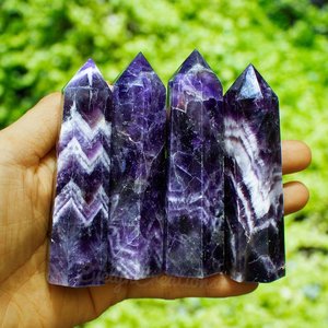 Varita de cristal de amatista de cheuron Natural, punto de curación, Obelisco, protección, energía de meditación, Reiki, torre de piedras preciosas - Product Image 1