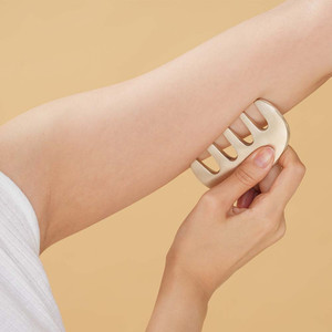 NOBBAN Peine de Masaje Gua Sha Tradicional Coreano de Latón Forjado a Mano para Terapia Capilar y del Cuero Cabelludo - Product Image 6