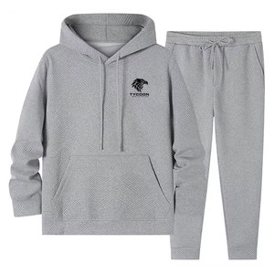 Trajes Deportivos Personalizados de Alta Calidad para Hombre, los Más Vendidos al Por Mayor, Precio Razonable, Hechos en Pakistán - Product Image 1
