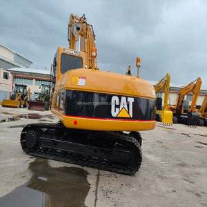 Excavatrice sur chenilles d'occasion d'origine japonaise CAT 320CL, 154 CV, capacité de la benne de 0,8 m3, en stock - Product Image 5