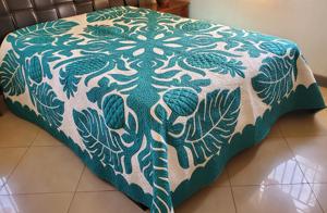 Beautiful Vintage Green White <b>Leaf</b> Patterned 100% Cotton Hawaiian Quilt Set Handmade Eco-Friendly Home & Hotel <b>Bedding</b> Decor - Product Image 3