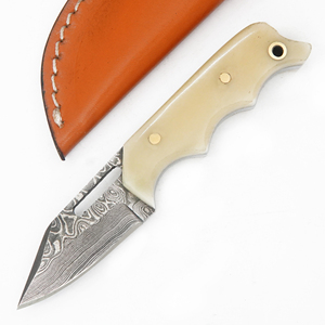 Couteau de poche personnalisé en acier Damas à lame pleine, manche en os, mini couteau de survie, camping, chasse, couteau pendentif OEM - Product Image 3
