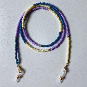 Porte-badge brodé perlé tendance avec cordon pour femmes et filles - Product Image 4