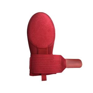 Guante de béisbol rojo de punto con logotipo personalizado, protección para la palma y soporte ajustable para la muñeca, para deportes al aire libre juveniles. - Product Image 3