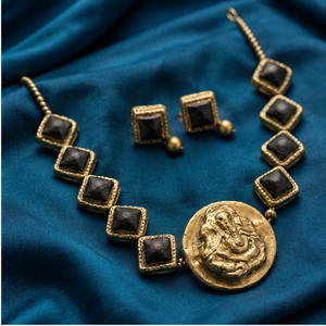 Pin Metálico Cuadrado Tradicional Chapado en Oro Vintage con Piedra para Mujer, Estilo Indio Personalizado OEM, Regalo para Bodas y Negocios - Product Image 6