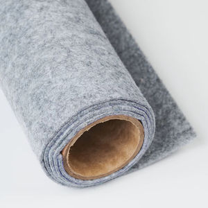 Tapis de mariage rouge haut de gamme – Feutre polyester écologique pour événements de luxe - Product Image 1