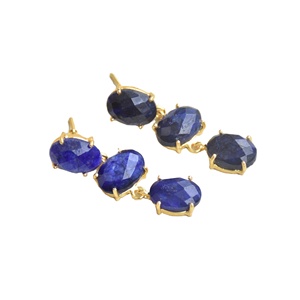 Pendientes de Piedras Preciosas de Diseño con Gotas de Piedras Semipreciosas, Acabado Chapado en Oro y Joyería de Calidad Hecha a Mano - Product Image 2