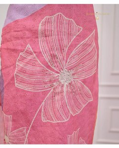 Nouvel ensemble élégant en soie Georgette brodée à imprimé floral, haut, bas et dupatta longueur genou, anti-humidité - Product Image 6