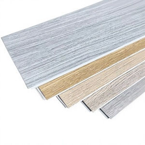พื้นไวนิล SPC กันน้ำ สำหรับปูพื้นภายในอาคาร ลายไม้ ผลิตจากพีวีซี ผลิตในเวียดนาม - Product Image 1