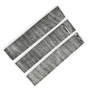Ensemble de 3 lames Ahmad Fabric de 12 pouces en acier Damas, motif torsadé, qualité industrielle, à bord droit et pointe tombante, épaisseur 3 mm - Product Image 6