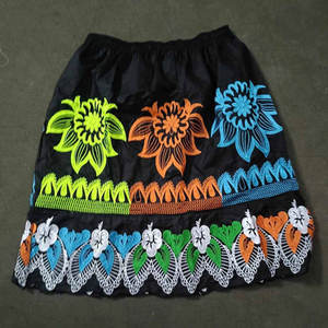 Jupe Insulaire Micronésienne Personnalisée, Tenue de Plage Polynésienne Hawaïenne, Broderie Florale Pohnpei, Jupe Insulaire Décontractée Respirante - Product Image 1