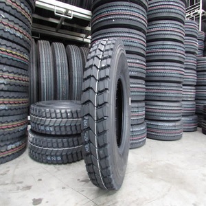 ยางรถบรรทุกสมรรถนะสูง ผลิตจากยางธรรมชาติ ขนาด 295 80R22.5 แบบเรเดียล ออกแบบมาเพื่อการบรรทุกหนักและการใช้งานบนทางหลวงระยะไกล คุณภาพระดับพรีเมียม - Product Image 1