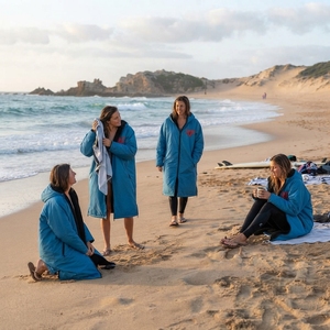 Factory Custom Men Adult Waterproof Dry <b>Changing</b> <b>Robe</b> Long Sleeve <b>Swim</b> Parka for Surf <b>Swim</b> Sports <b>Robe</b> Fleece Lining - Product Image 3