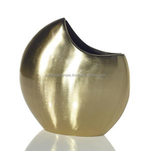 Desktop Decor Gold Metal Brass Flower Vases and Flower <b>Pots</b> for Tabletop Decor Elegant Floral Decorative Flower Vase and <b>Pots</b> - Product Image 4